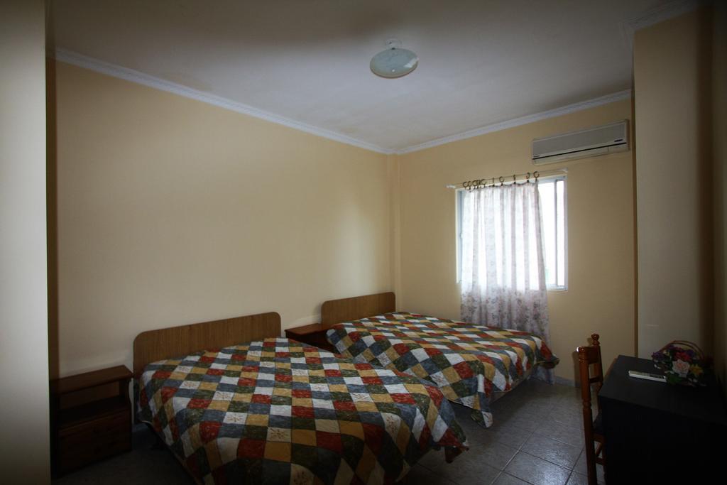 Miloi Rooms And Apartments Exterior foto