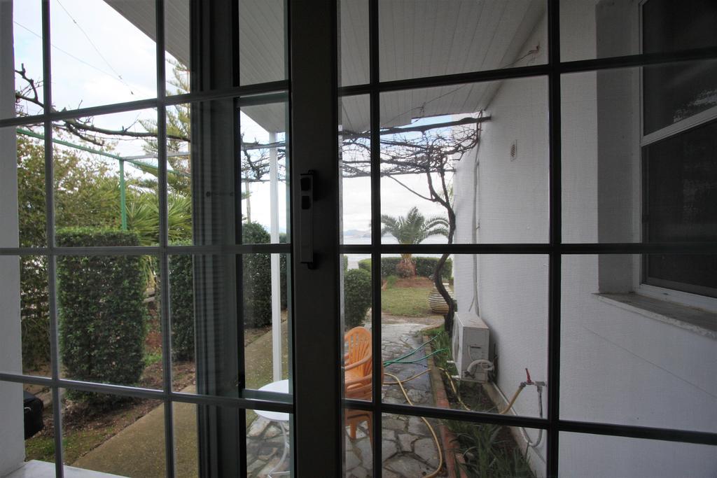 Miloi Rooms And Apartments Exterior foto