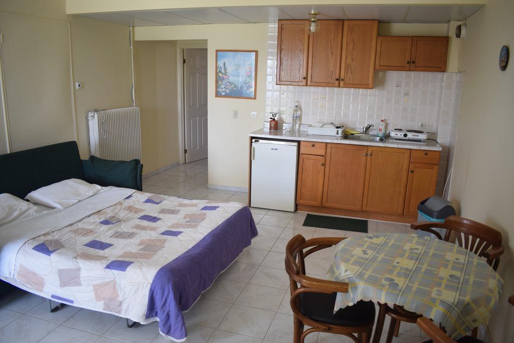 Miloi Rooms And Apartments Exterior foto