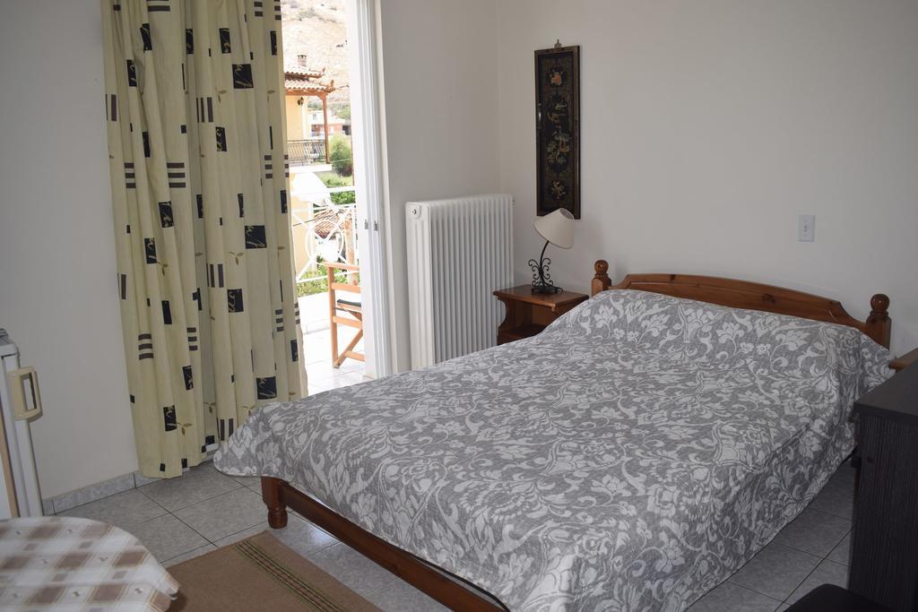 Miloi Rooms And Apartments Exterior foto
